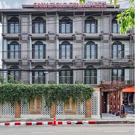 Sanae' Oldtown Hotel Chiang Mai Esterno foto